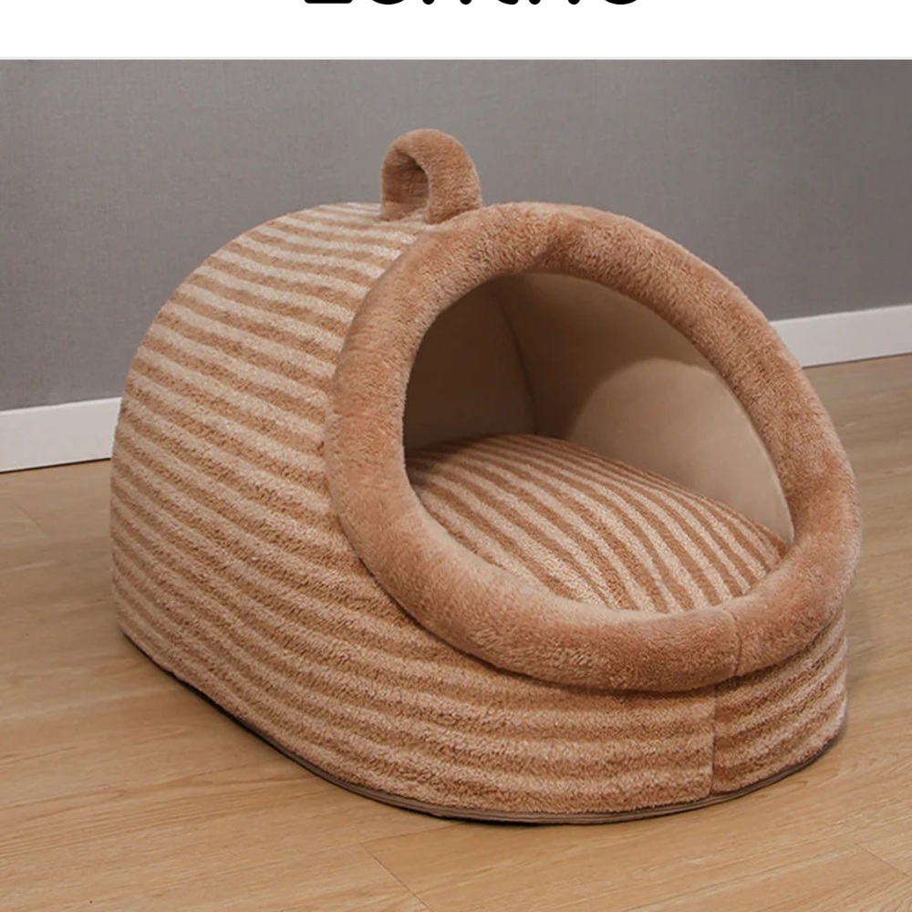 Cozy Hideaway Pet Bed by Zentric
